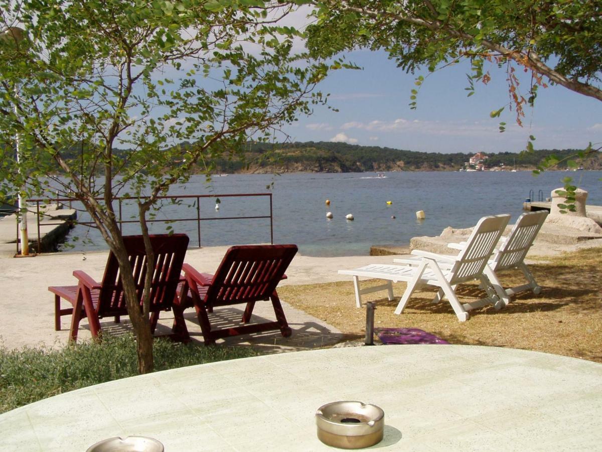 Apartman Rosa Supetarska Draga Exteriör bild
